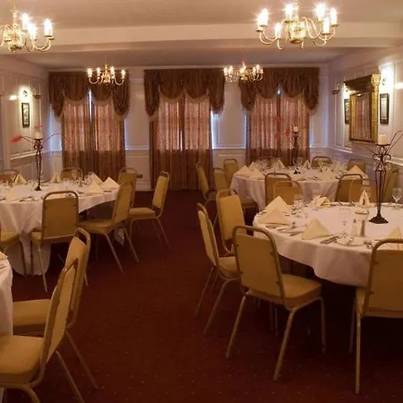 Sparkle Hotel Quinton