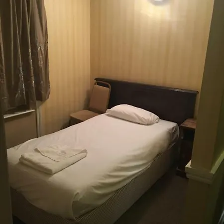 Hotel Sparkle 2*